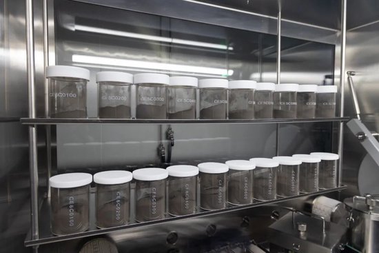 东方配资 中国分享月壤，NASA无缘